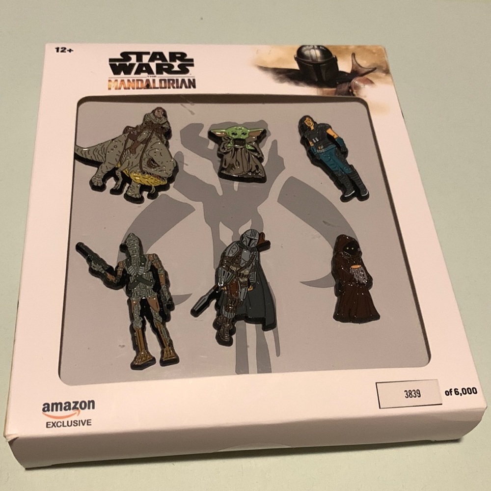 Disney Star Wars The Mandalorian Pin Set Amazon Exclusive LE 6000